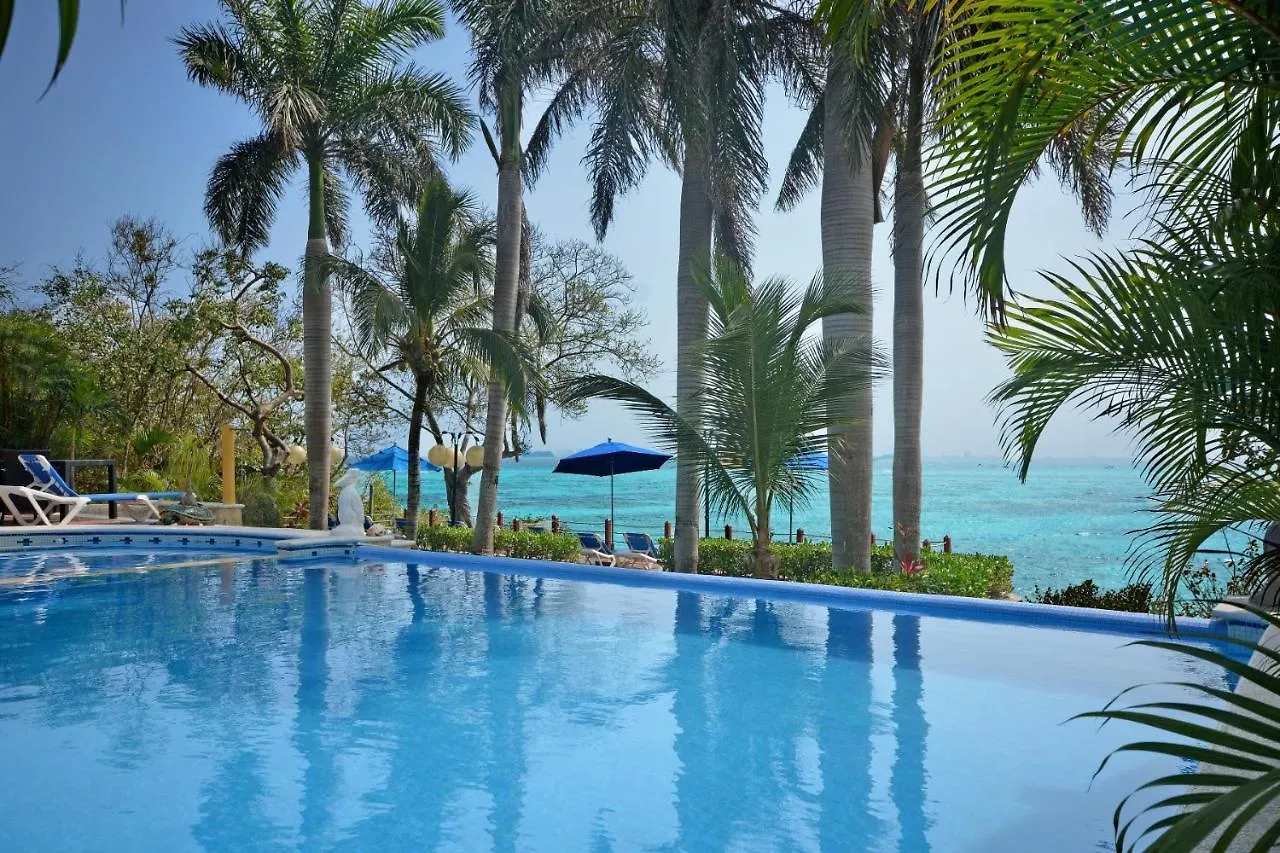 ****  Hotel La Joya Isla Mujeres Mexico