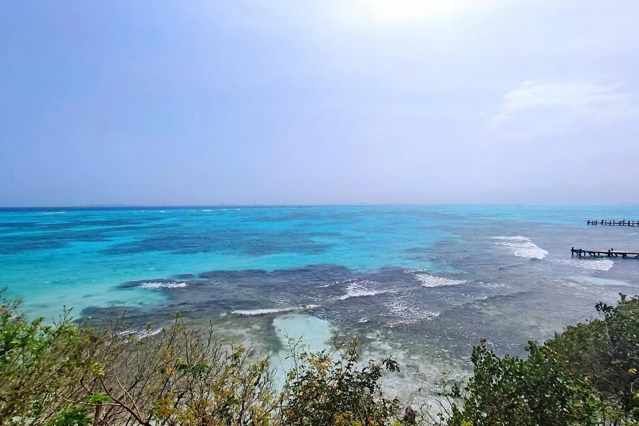 ****  Hotel La Joya Isla Mujeres Mexico