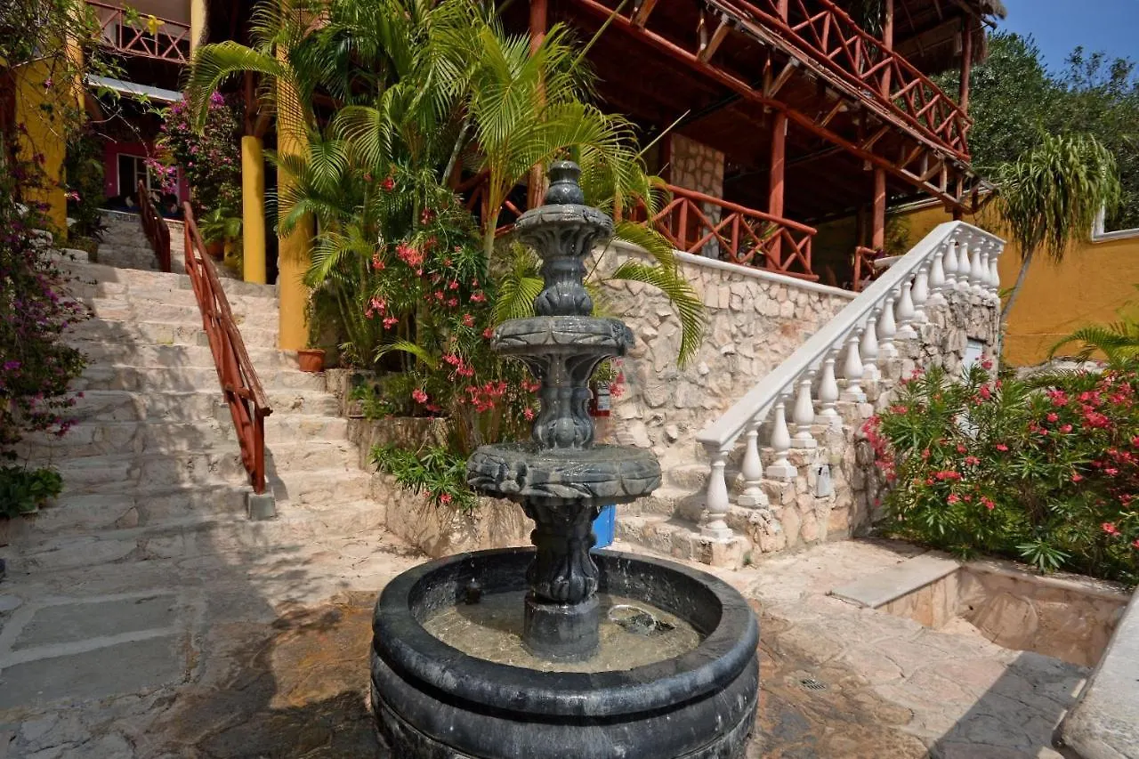 Hotel La Joya Isla Mujeres