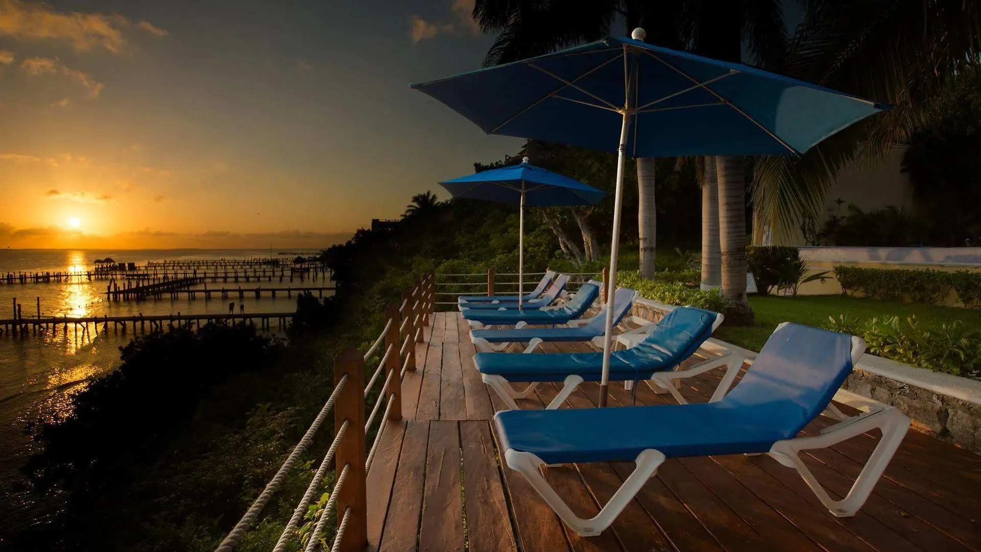 Hotel La Joya Isla Mujeres Mexico