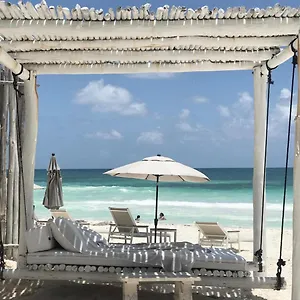 Playa Mambo Eco Cabanas Mexico